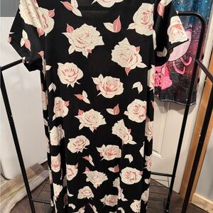 LuLaRoe Black and Pink Rose Pattern Top